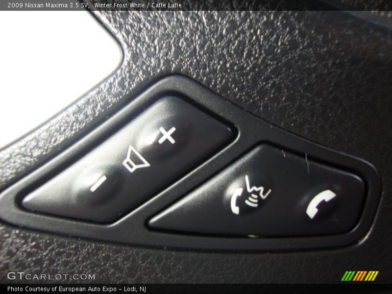 Winter Frost White / Caffe Latte 2009 Nissan Maxima 3.5 SV