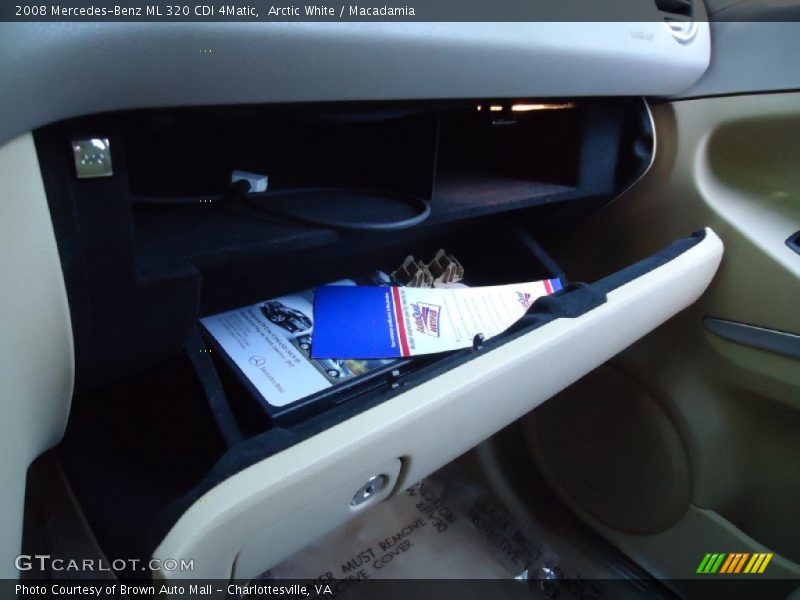 Arctic White / Macadamia 2008 Mercedes-Benz ML 320 CDI 4Matic