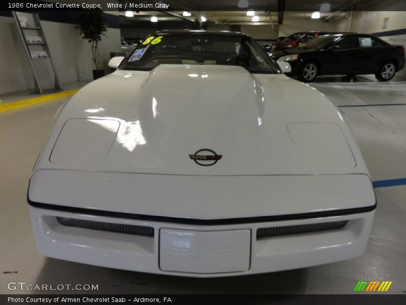  1986 Corvette Coupe White