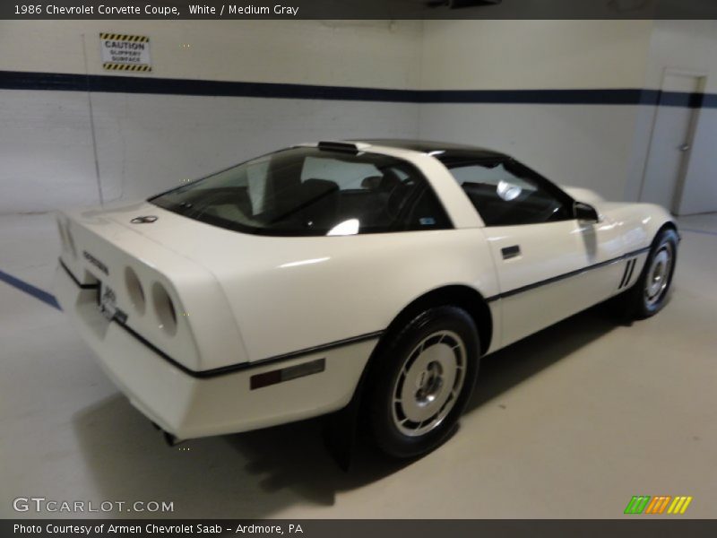  1986 Corvette Coupe White