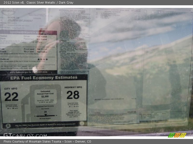 Classic Silver Metallic / Dark Gray 2012 Scion xB