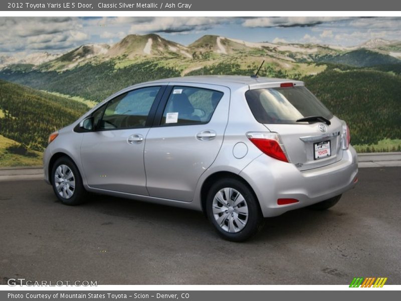 Classic Silver Metallic / Ash Gray 2012 Toyota Yaris LE 5 Door