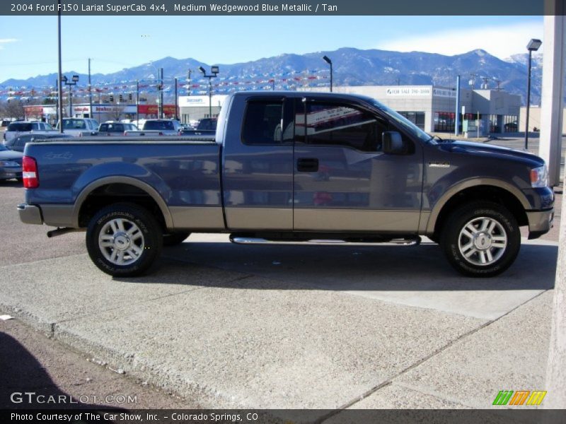 Medium Wedgewood Blue Metallic / Tan 2004 Ford F150 Lariat SuperCab 4x4