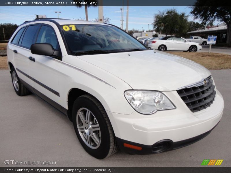 Stone White / Pastel Slate Gray 2007 Chrysler Pacifica