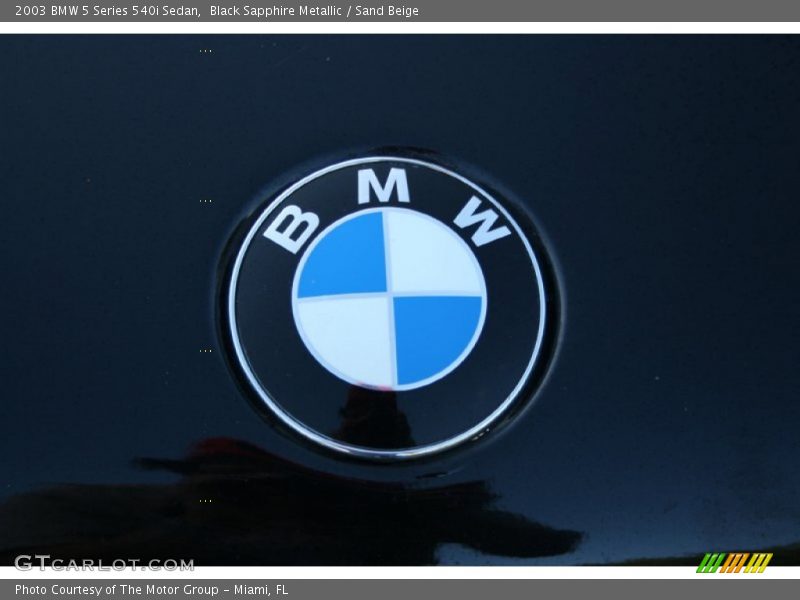 Black Sapphire Metallic / Sand Beige 2003 BMW 5 Series 540i Sedan