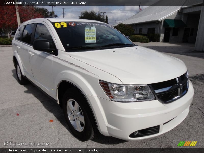 Stone White / Dark Slate Gray 2009 Dodge Journey SE