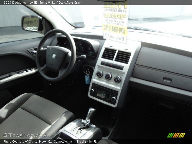 Stone White / Dark Slate Gray 2009 Dodge Journey SE