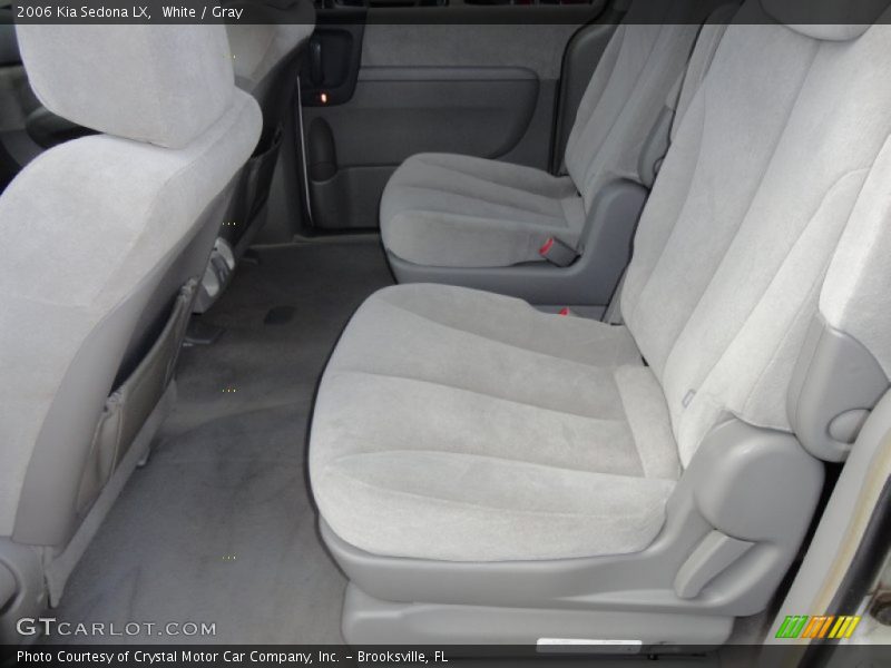 White / Gray 2006 Kia Sedona LX
