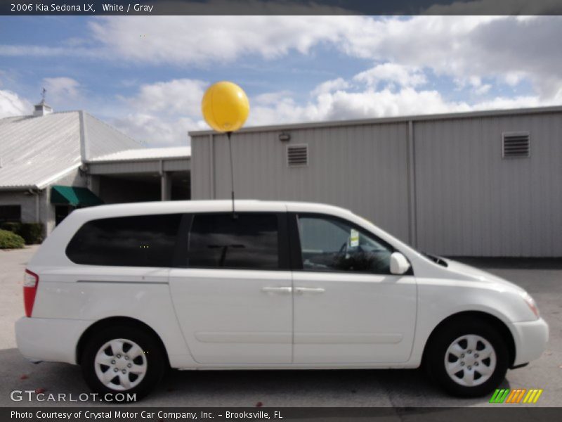 White / Gray 2006 Kia Sedona LX