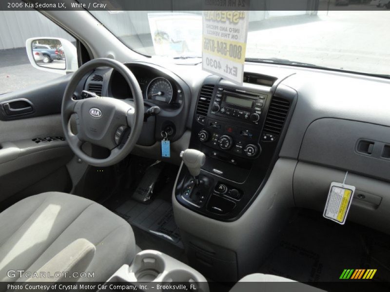 White / Gray 2006 Kia Sedona LX