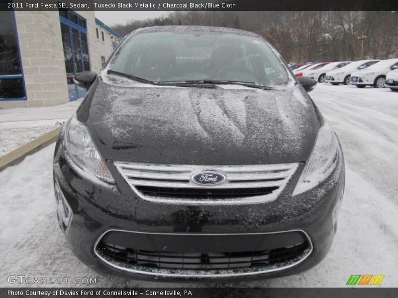 Tuxedo Black Metallic / Charcoal Black/Blue Cloth 2011 Ford Fiesta SEL Sedan