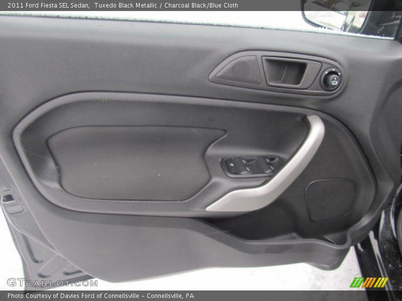 Tuxedo Black Metallic / Charcoal Black/Blue Cloth 2011 Ford Fiesta SEL Sedan