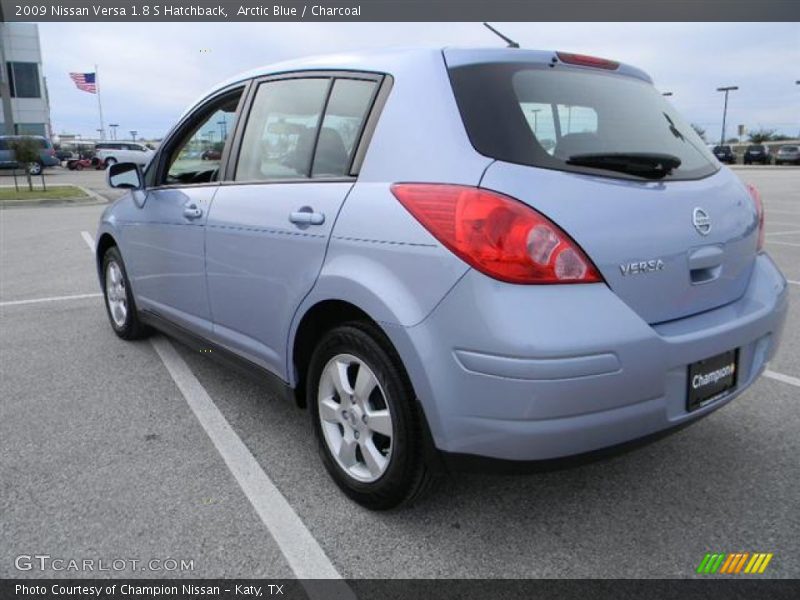 Arctic Blue / Charcoal 2009 Nissan Versa 1.8 S Hatchback