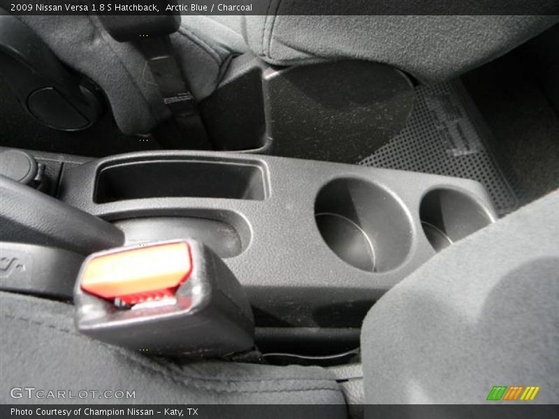 Arctic Blue / Charcoal 2009 Nissan Versa 1.8 S Hatchback