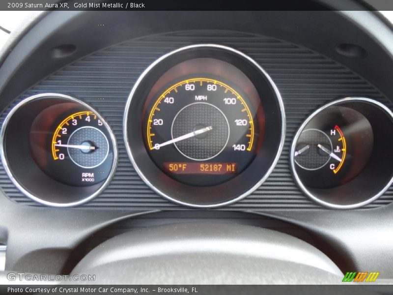 Gold Mist Metallic / Black 2009 Saturn Aura XR