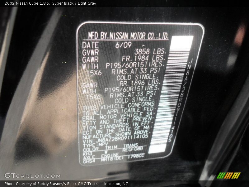 Super Black / Light Gray 2009 Nissan Cube 1.8 S