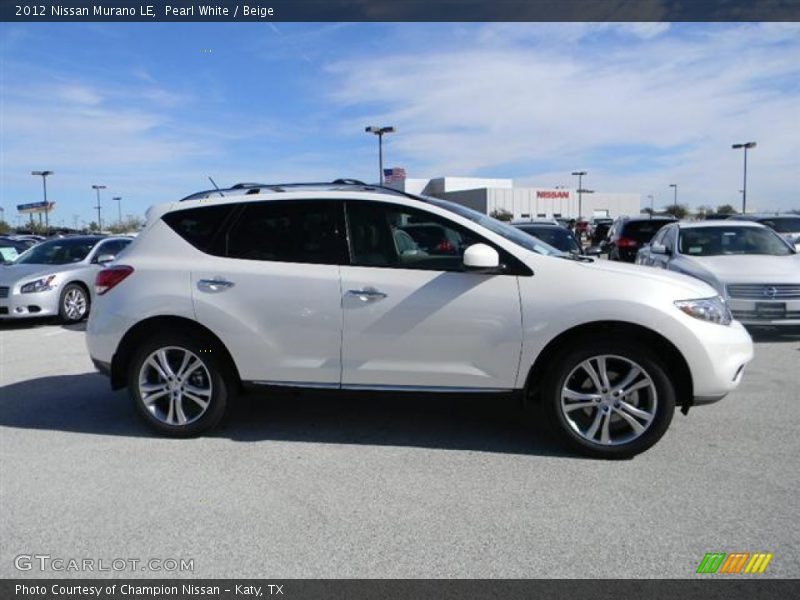 Pearl White / Beige 2012 Nissan Murano LE