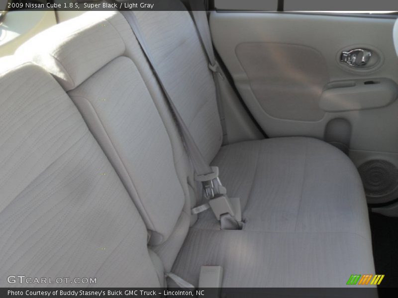 Super Black / Light Gray 2009 Nissan Cube 1.8 S
