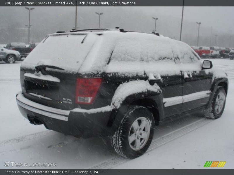 Black / Dark Khaki/Light Graystone 2005 Jeep Grand Cherokee Limited 4x4