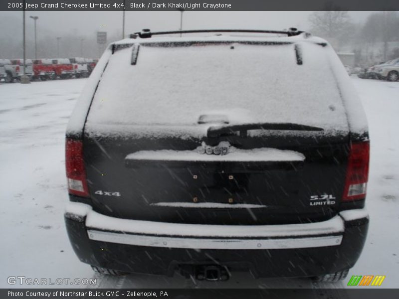 Black / Dark Khaki/Light Graystone 2005 Jeep Grand Cherokee Limited 4x4