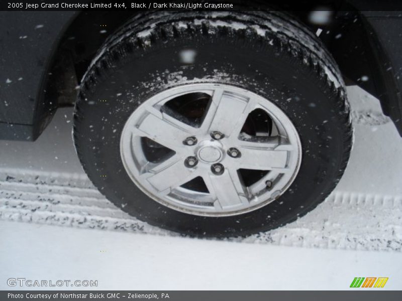 Black / Dark Khaki/Light Graystone 2005 Jeep Grand Cherokee Limited 4x4