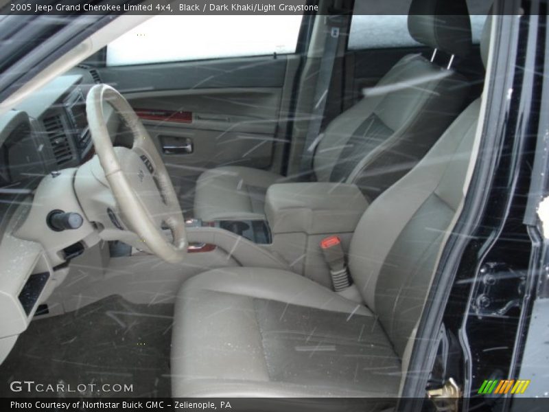 Black / Dark Khaki/Light Graystone 2005 Jeep Grand Cherokee Limited 4x4