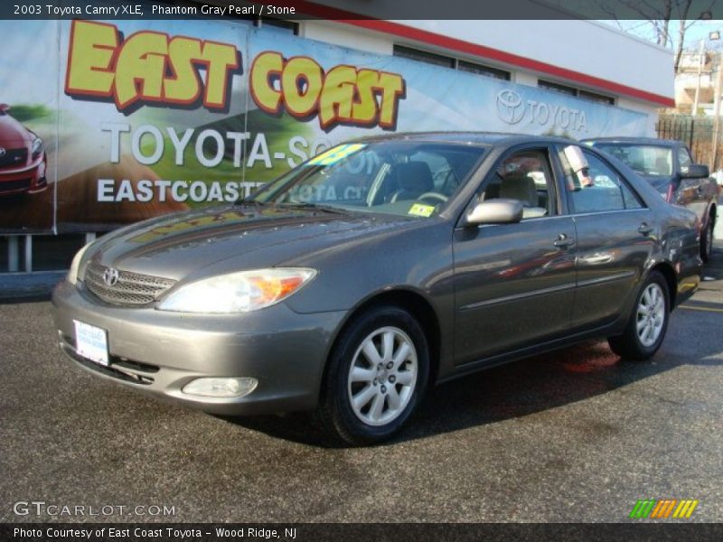 Phantom Gray Pearl / Stone 2003 Toyota Camry XLE