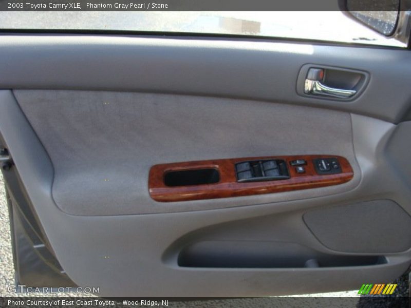 Phantom Gray Pearl / Stone 2003 Toyota Camry XLE