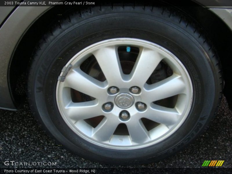 Phantom Gray Pearl / Stone 2003 Toyota Camry XLE