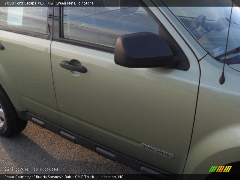 Kiwi Green Metallic / Stone 2008 Ford Escape XLS