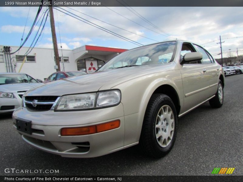 Sunlit Sand Metallic / Beige 1999 Nissan Maxima GXE