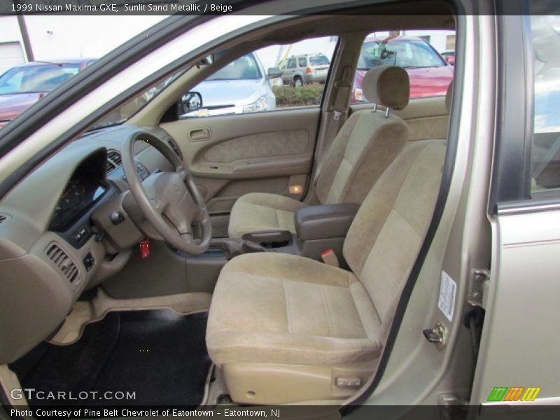 Sunlit Sand Metallic / Beige 1999 Nissan Maxima GXE