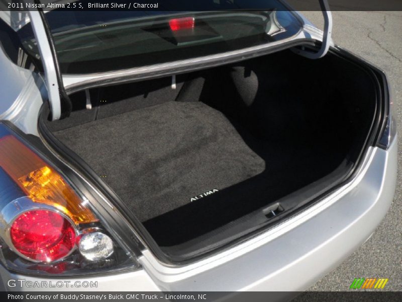 Brilliant Silver / Charcoal 2011 Nissan Altima 2.5 S