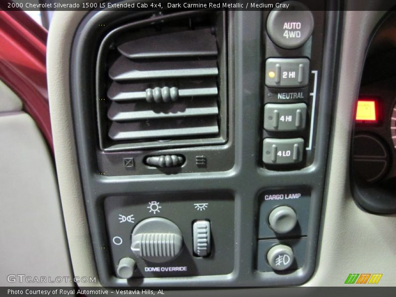 Controls of 2000 Silverado 1500 LS Extended Cab 4x4