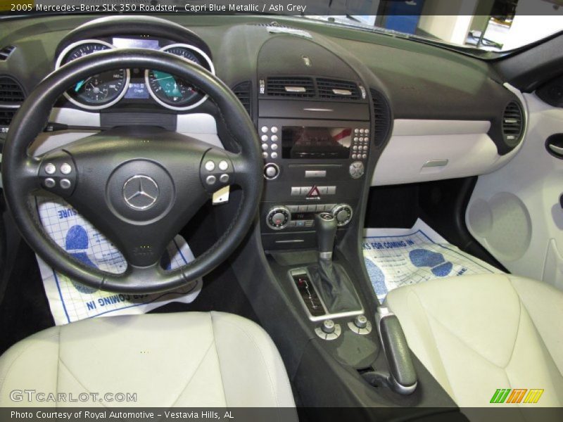 Dashboard of 2005 SLK 350 Roadster