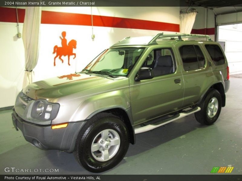 Granite Metallic / Charcoal 2004 Nissan Xterra XE