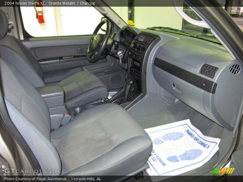 Granite Metallic / Charcoal 2004 Nissan Xterra XE