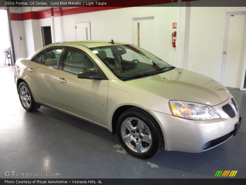 Gold Mist Metallic / Light Taupe 2009 Pontiac G6 Sedan