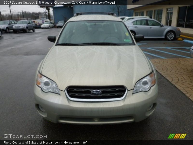 Champagne Gold Opal / Warm Ivory Tweed 2007 Subaru Outback 2.5i Wagon