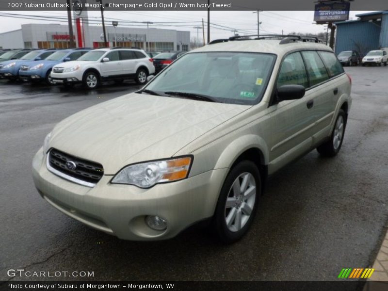Champagne Gold Opal / Warm Ivory Tweed 2007 Subaru Outback 2.5i Wagon