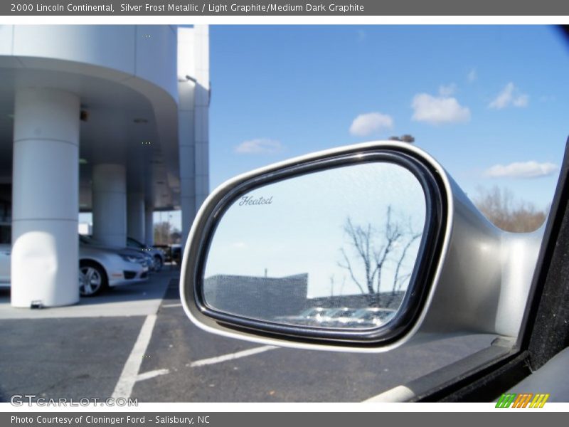 Silver Frost Metallic / Light Graphite/Medium Dark Graphite 2000 Lincoln Continental
