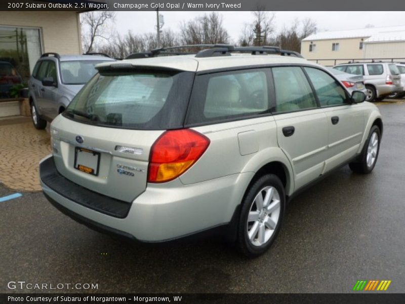 Champagne Gold Opal / Warm Ivory Tweed 2007 Subaru Outback 2.5i Wagon