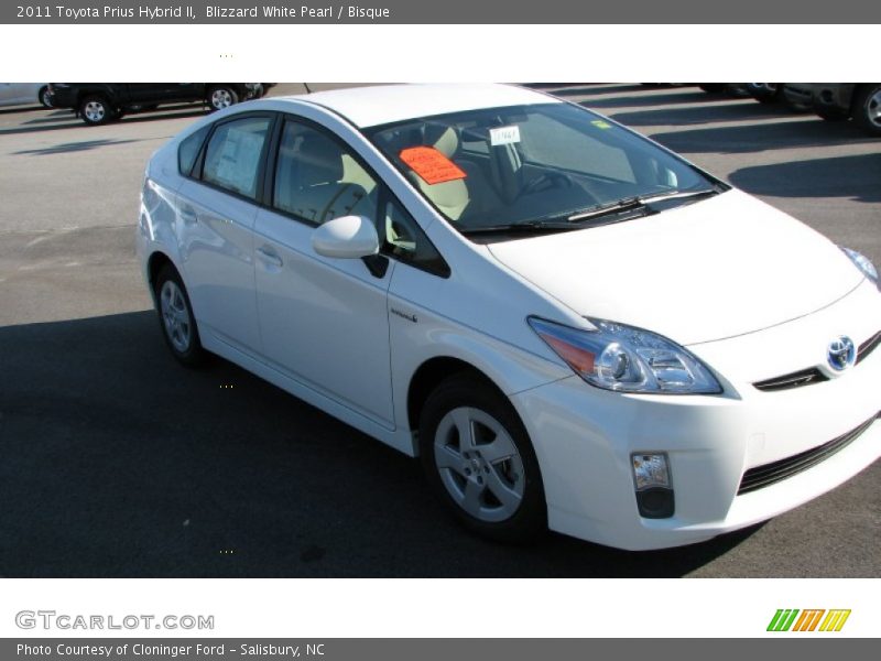 Blizzard White Pearl / Bisque 2011 Toyota Prius Hybrid II