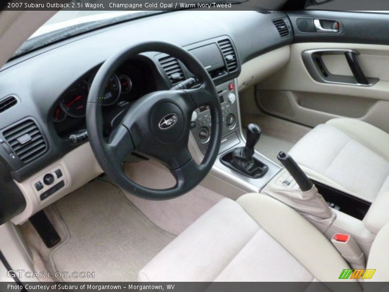 Champagne Gold Opal / Warm Ivory Tweed 2007 Subaru Outback 2.5i Wagon