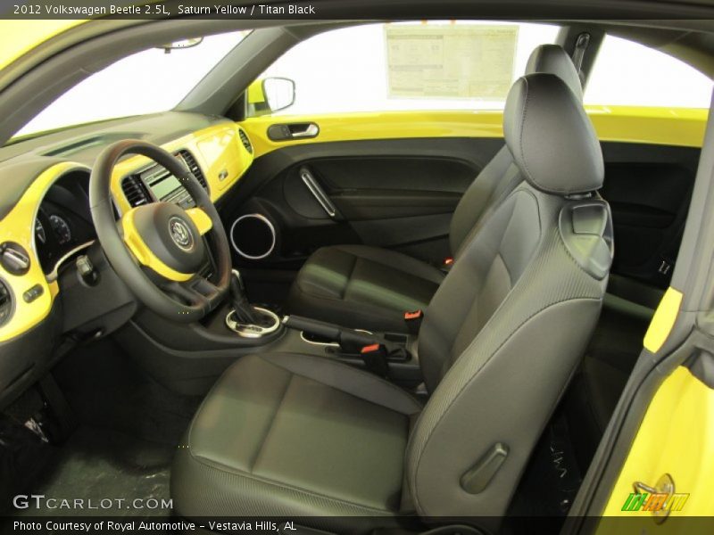  2012 Beetle 2.5L Titan Black Interior