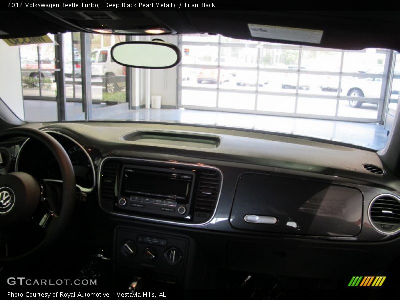 Deep Black Pearl Metallic / Titan Black 2012 Volkswagen Beetle Turbo