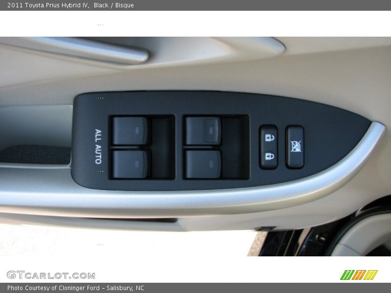 Black / Bisque 2011 Toyota Prius Hybrid IV