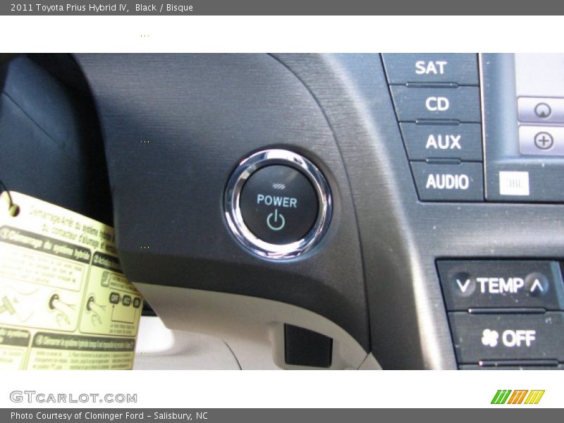 Black / Bisque 2011 Toyota Prius Hybrid IV