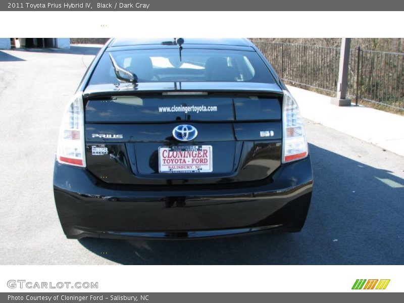 Black / Dark Gray 2011 Toyota Prius Hybrid IV