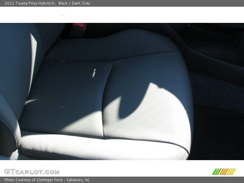 Black / Dark Gray 2011 Toyota Prius Hybrid IV